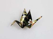 Magnet-Rückseite-Gold-Onyx-Kranich-Origami-handgemacht-schwarz-glänzend-stark