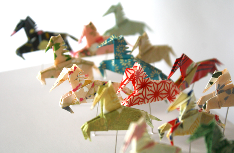 OrigamiART Rennpferde aus Mino Washi handgemacht