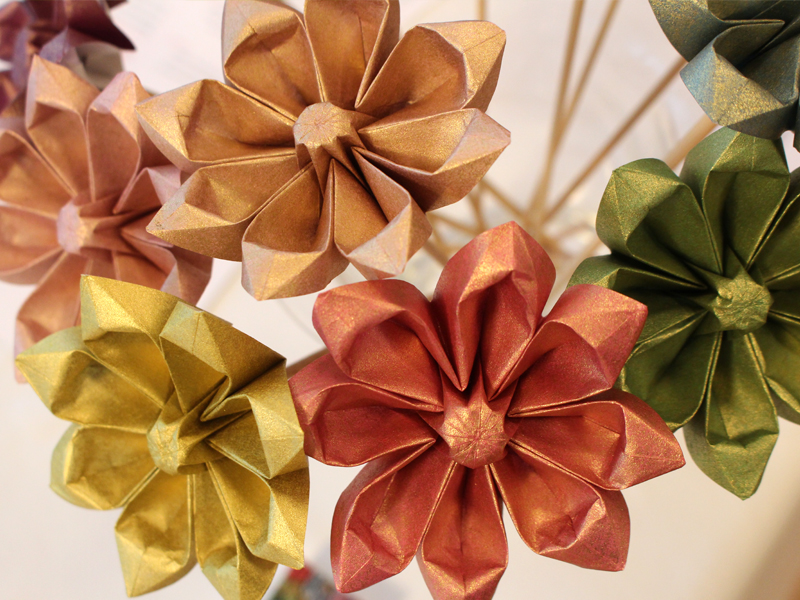 Origami-Art-Shop mit aussergewöhnlichen handgemachten Produkten